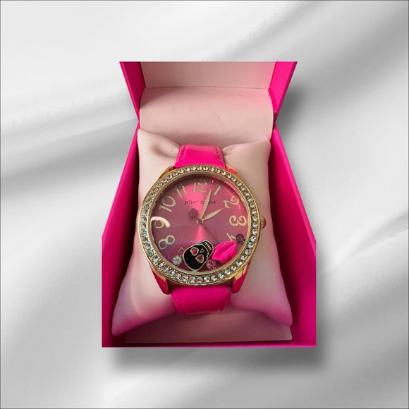 BETSEY JOHNSON Watch Floating Charms With Rhinestones & Pink Strap NWT Gothcore - Picture 3 of 4